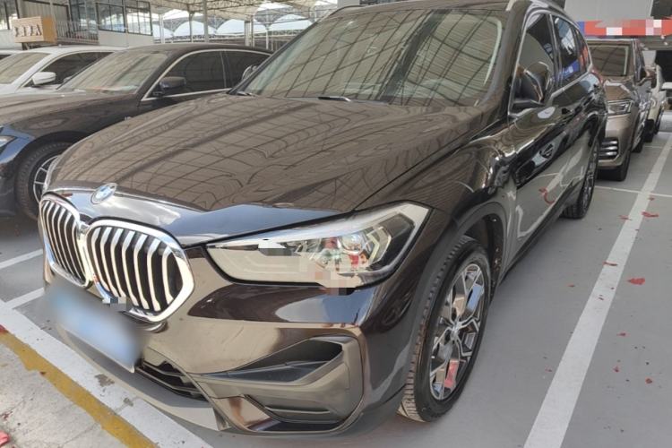 BMW X1 2021 — фото 1