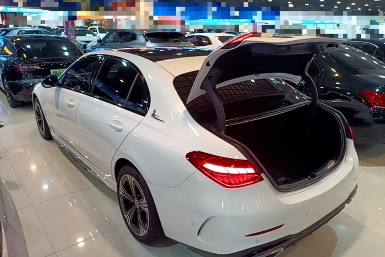Mercedes-Benz C 260 L 2022 — фото 4