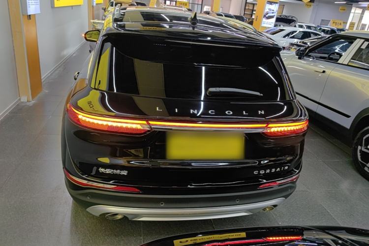 Lincoln Corsair 2022 — 5