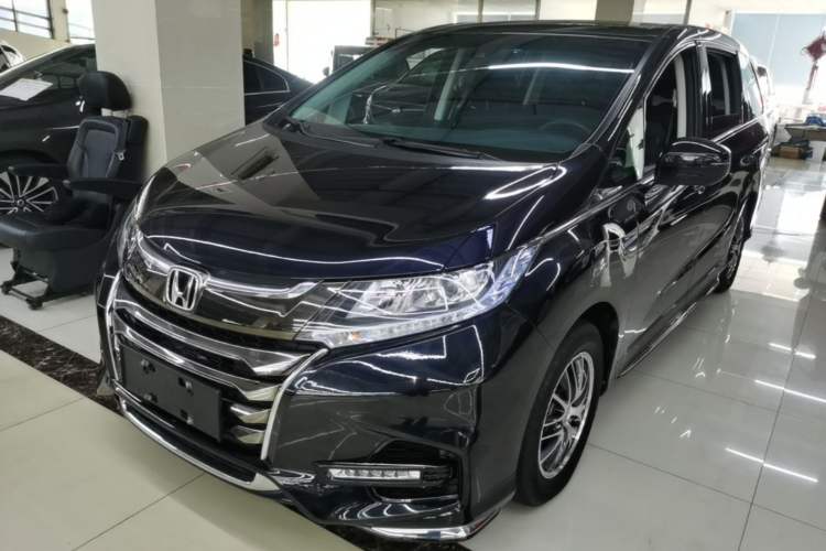 Honda odyssey 2021 — фото 1