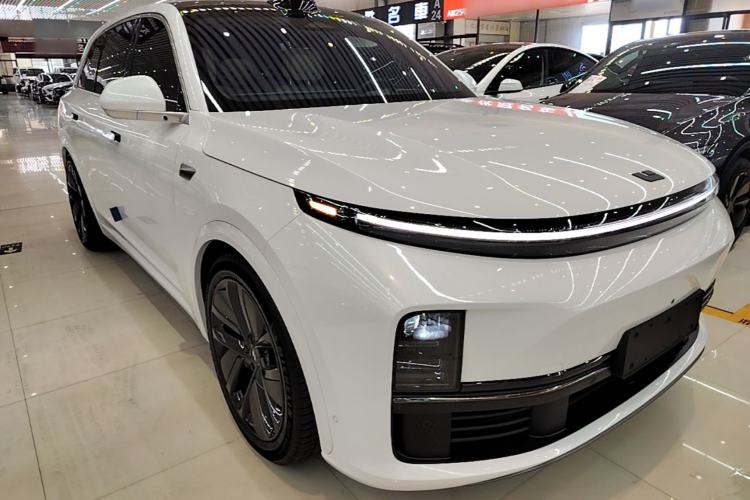 Li Auto L7 2024 — 3