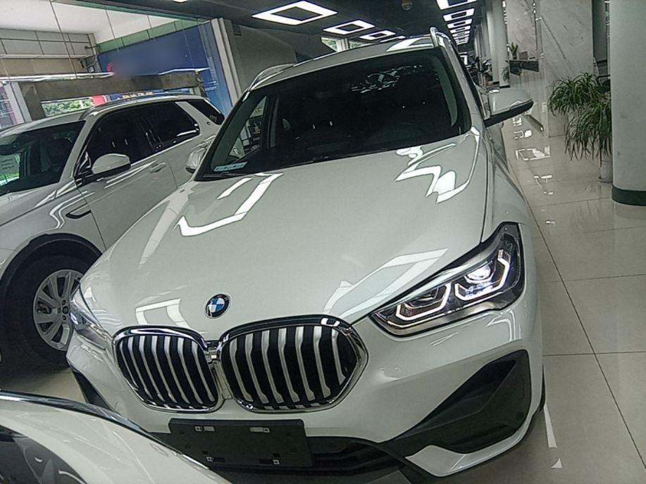 BMW X1 2022 — фото 2