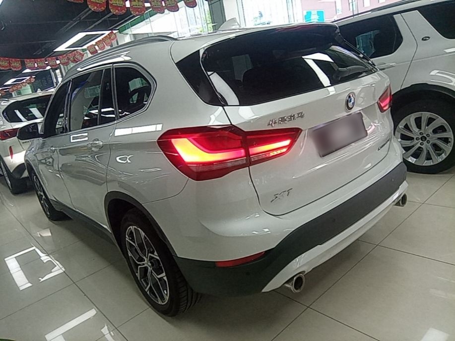 BMW X1 2022 — фото 4