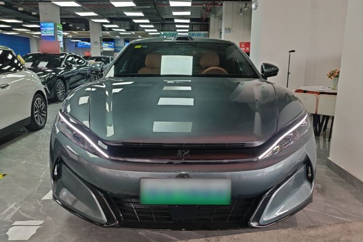 BYD Han L 2025 — 2