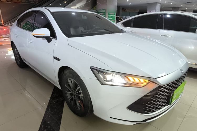 BYD Qin Plus 2023 — фото 3