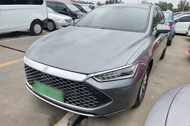BYD Qin Plus 2023 — фото 1