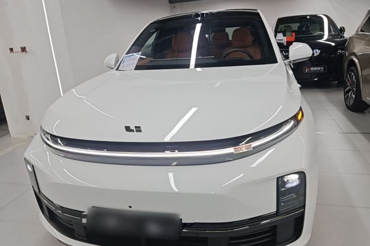 Li Auto L7 2025 — 2