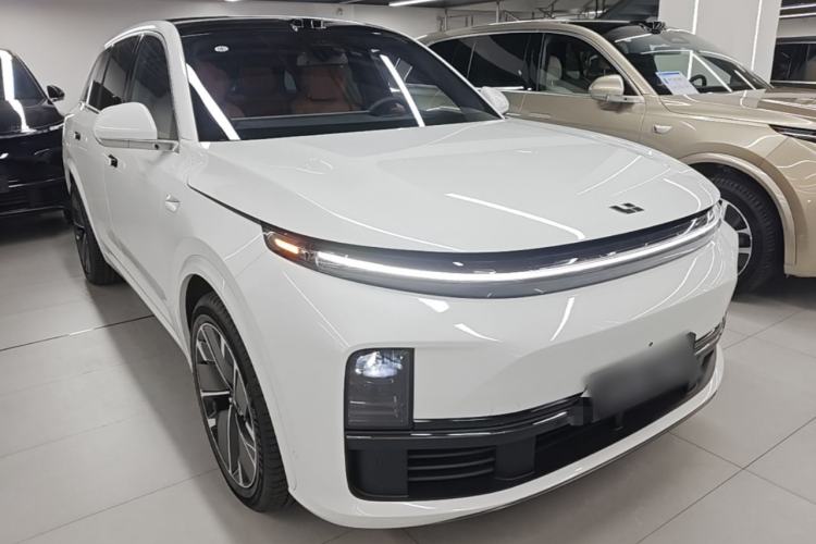 Li Auto L7 2025 — 3