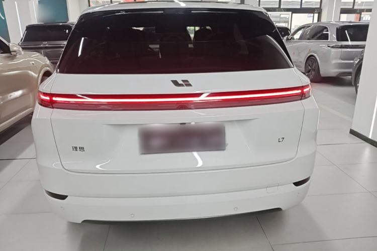 Li Auto L7 2025 — 5