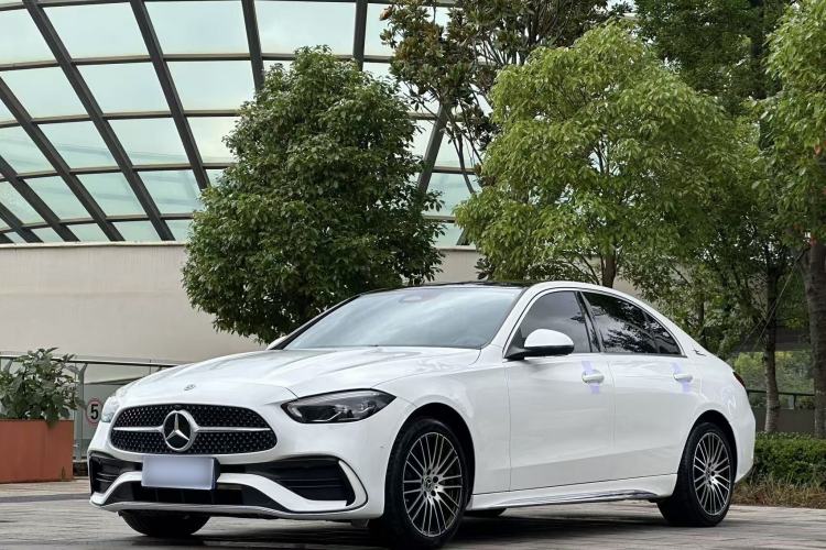Mercedes-Benz C 260 L 2022 — фото 1