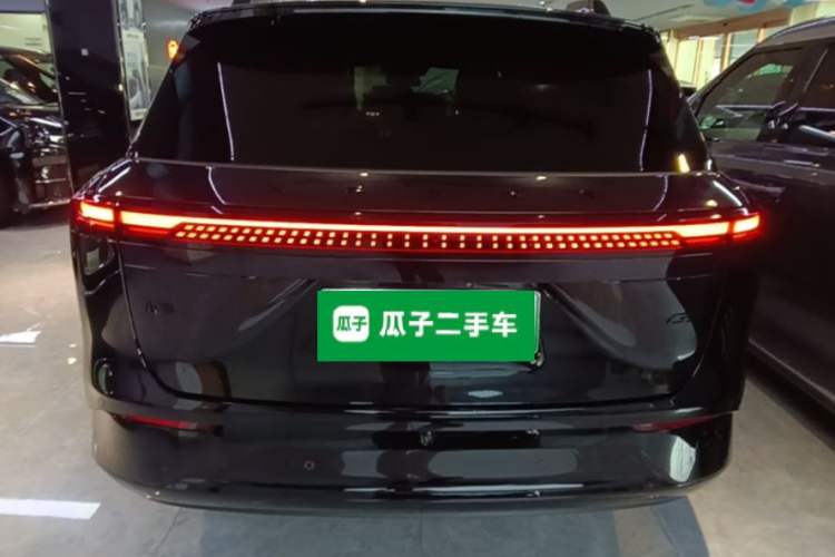 XPeng G9 2025 — 5