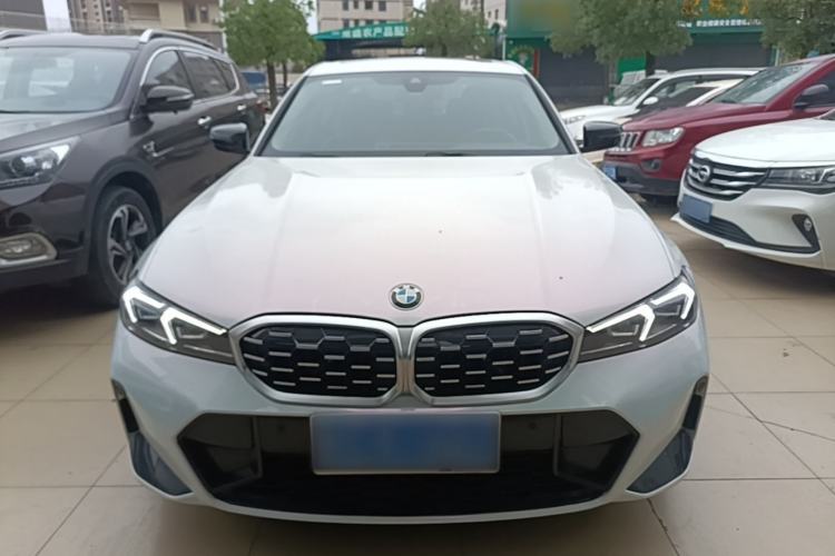BMW 325Li 2024 — 2