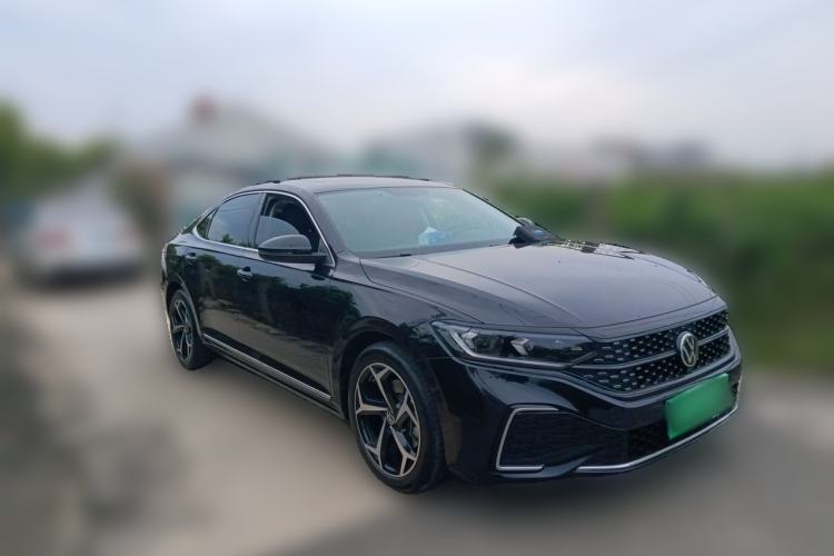 Volkswagen Passat 2025 — 3