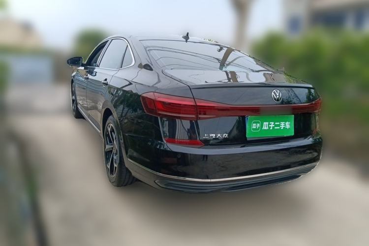Volkswagen Passat 2025 — 4
