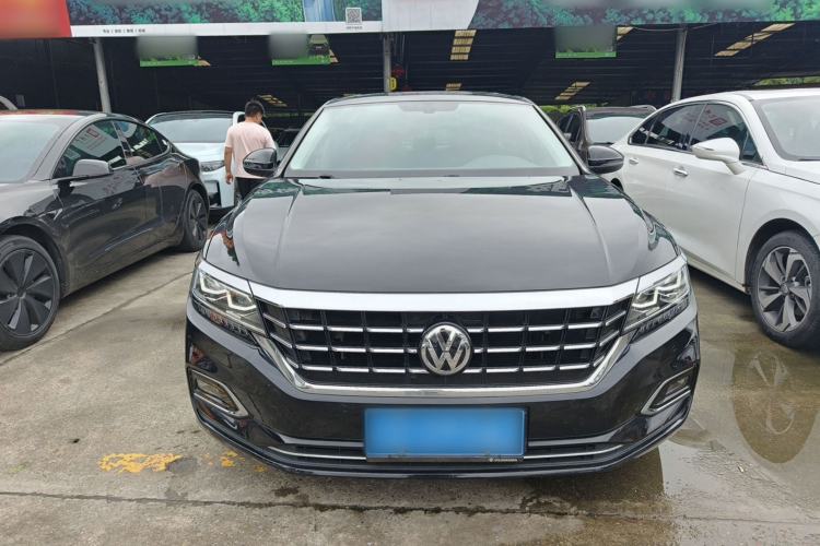 Volkswagen Passat 2020 — 2