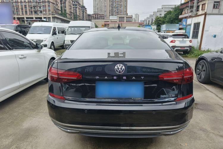 Volkswagen Passat 2020 — 5
