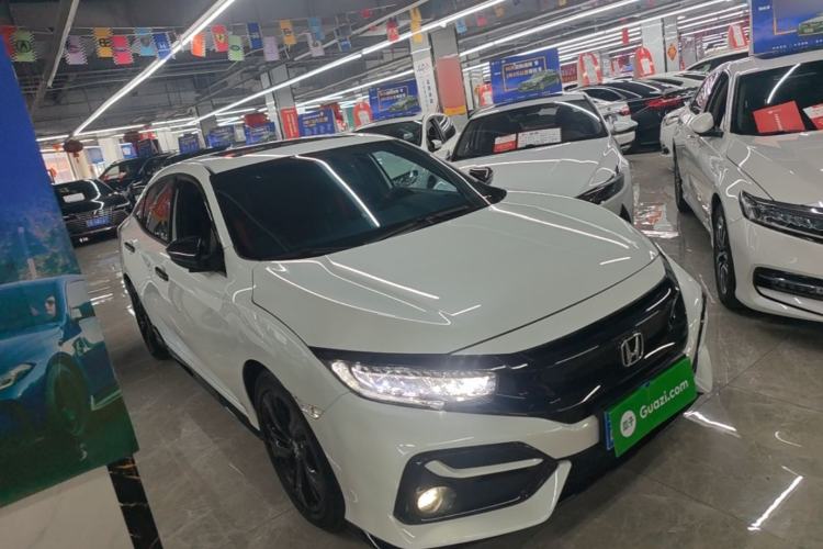 Honda Civic 2021 — 3