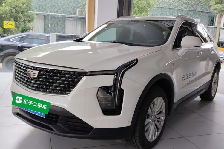 Cadillac xt4 2024 — фото 1