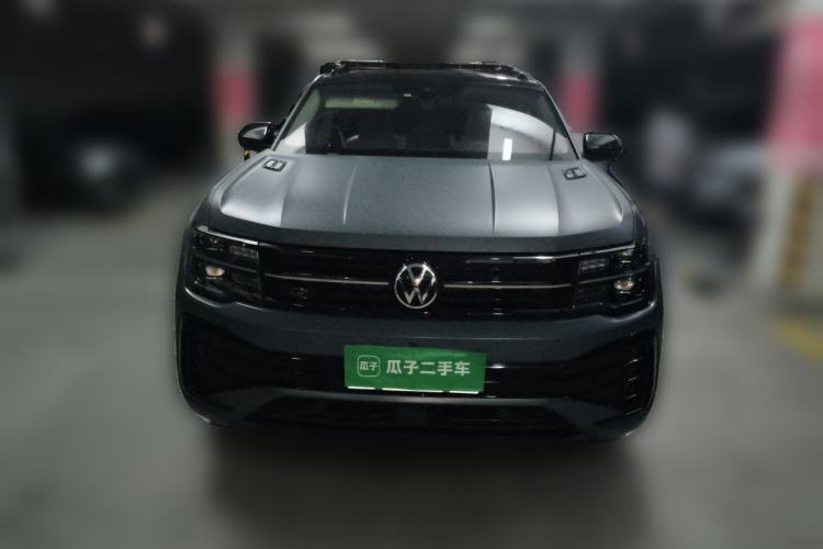 Volkswagen teramont x 2023 — фото 2