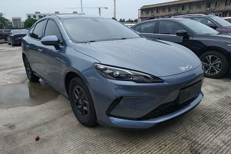 BYD Seal 05 DM-i 2025 — 3