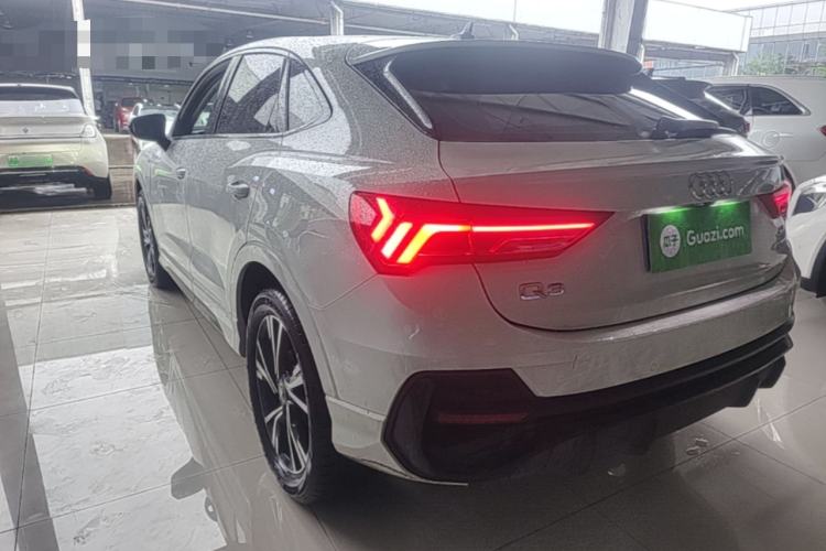 Audi Q3 Sportback 2022 — фото 4
