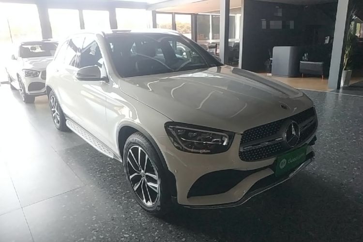 Mercedes-Benz GLC 300 L 2021 — фото 3