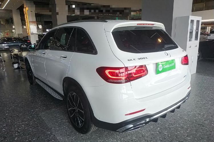 Mercedes-Benz GLC 300 L 2021 — фото 4