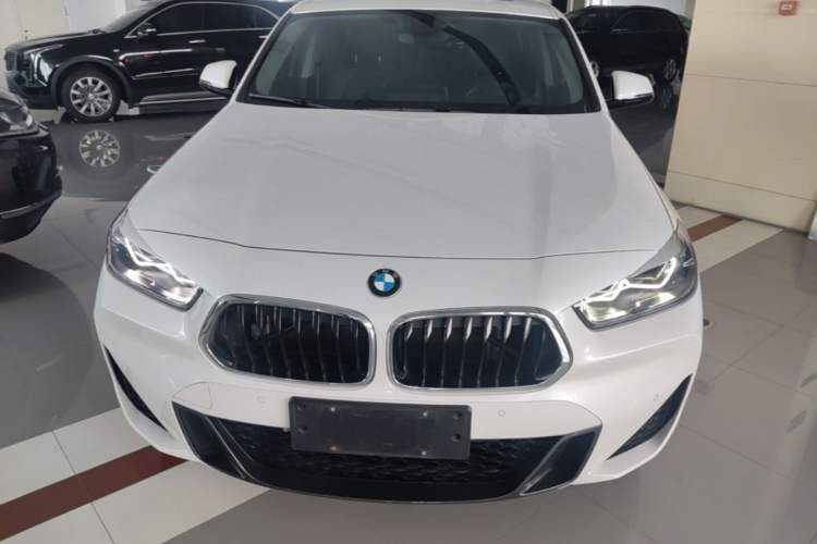 BMW X2 2022 — фото 2