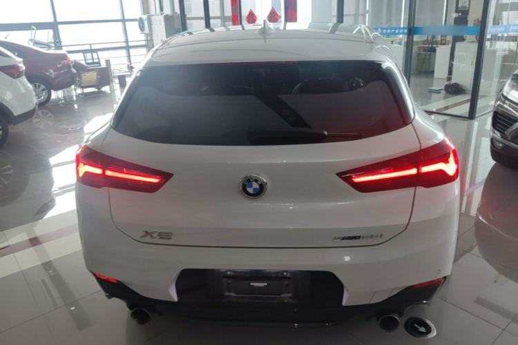 BMW X2 2022 — фото 5