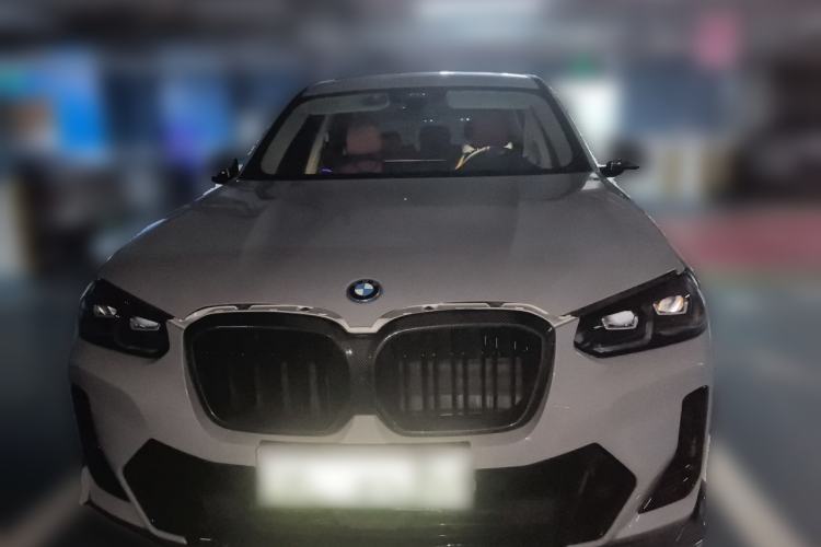 BMW iX3 2022 — 2