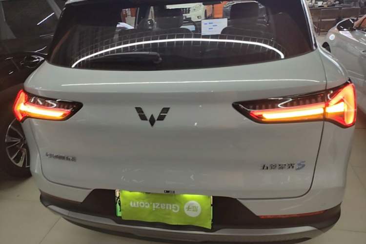 Wuling Xingguang S 2024 — 5