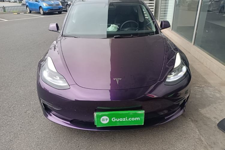 Tesla Model 3 2022 — 2