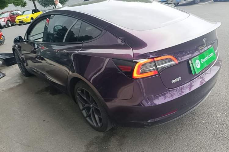 Tesla Model 3 2022 — 4