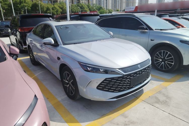 BYD Qin L 2025 — фото 3