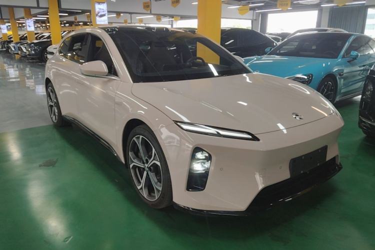 NIO ET5T 2025 — 3