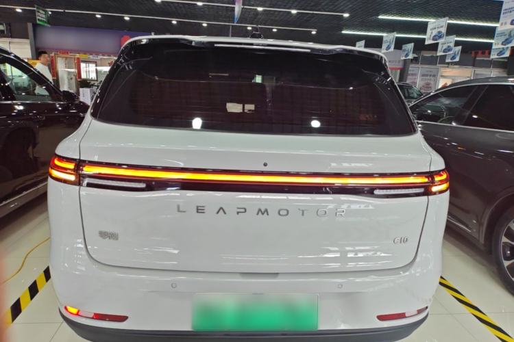 Leapmotor C10 2026 — 5