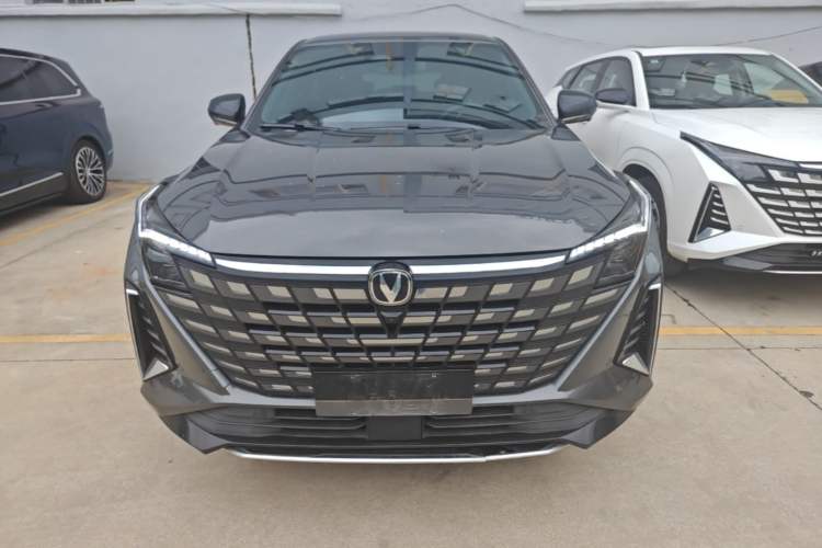 ChangAn UNI-Z 2024 — 2