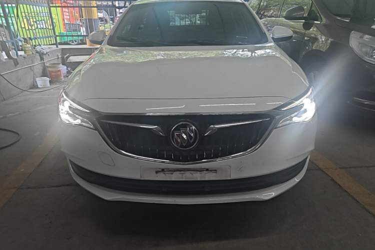 Buick GT 2021 — 2
