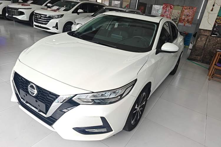 Nissan Sentra 2022 — фото 1