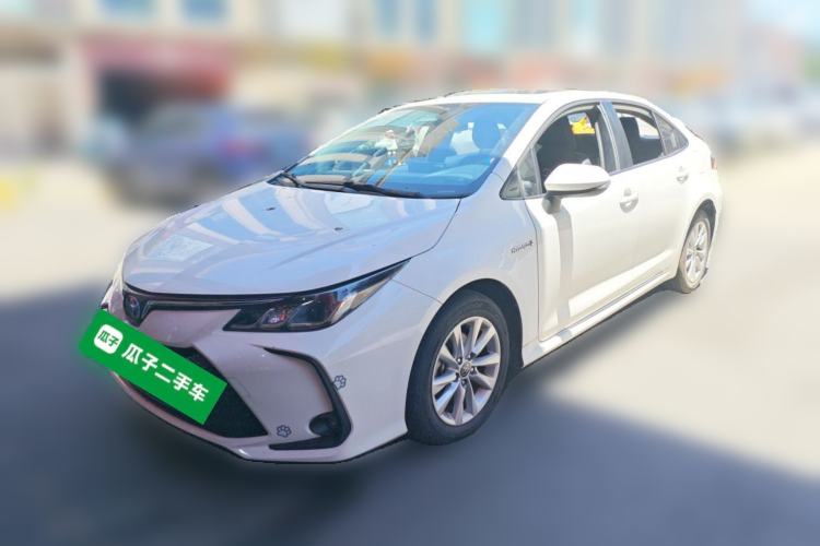 Toyota Corolla 2023 — фото 1