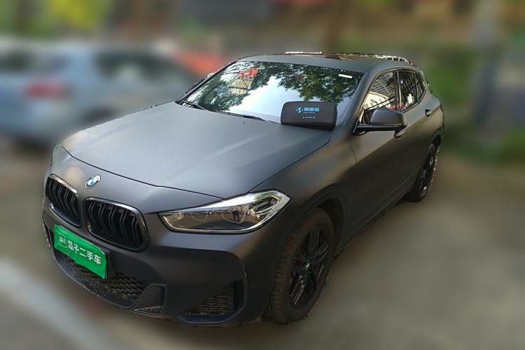 BMW X2 2021 — фото 1