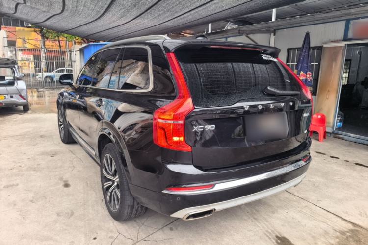 Volvo XC90 2021 — 4