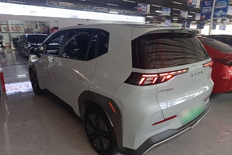 AION Y 2021 — 4