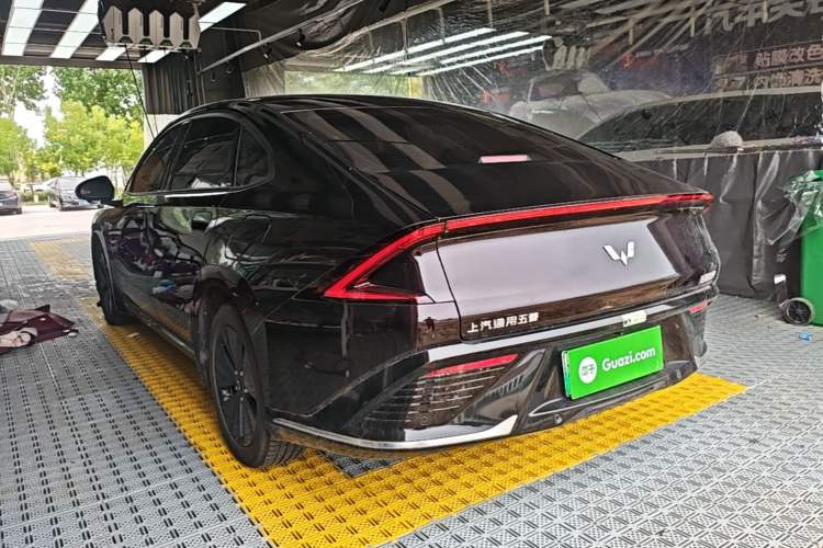 Wuling Xingguang 2023 — 4