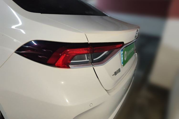 Toyota Corolla 2023 — 5