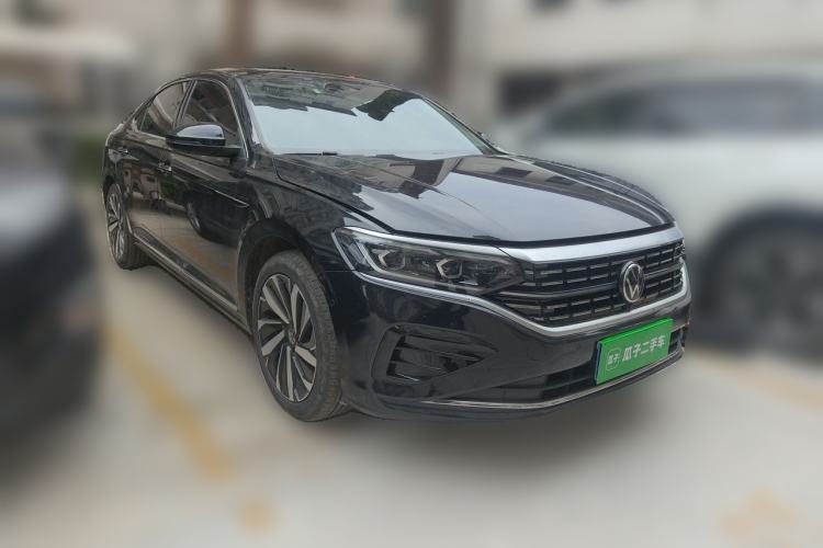 Volkswagen Passat 2023 — 3
