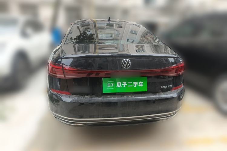 Volkswagen Passat 2023 — 5