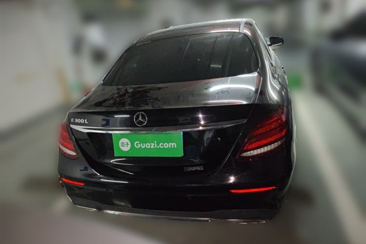 Mercedes-Benz E 300 L 2020 — 5