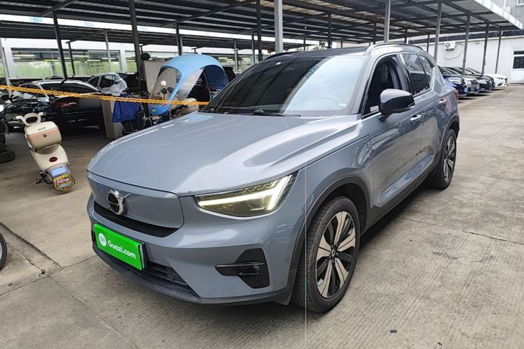 Volvo xc40 new energy 2023 — фото 1