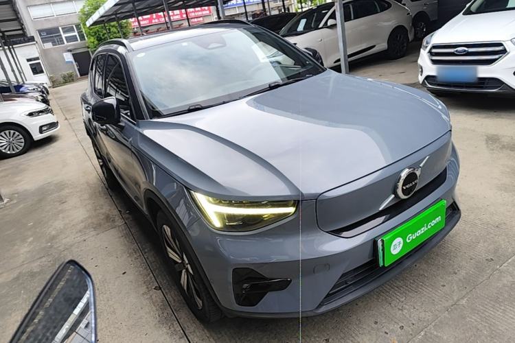 Volvo xc40 new energy 2023 — фото 3